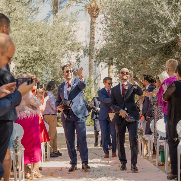 boda en Finca Villa Marconi de Die ceremonia entre olivos 