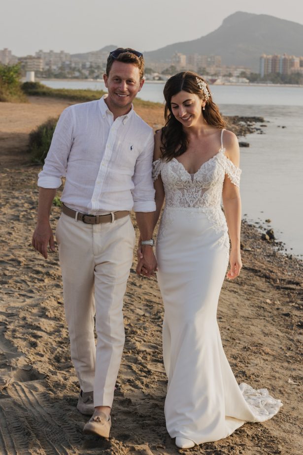 Pareja de novios después de la Ceremonia