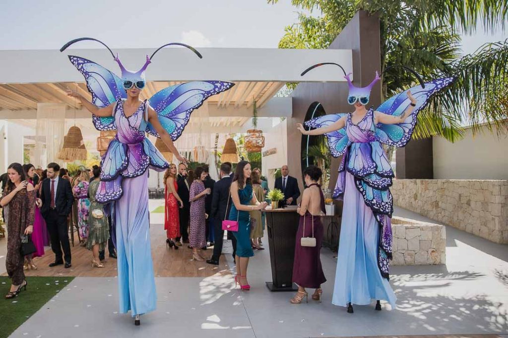Animación en la teraza de Salones Canario