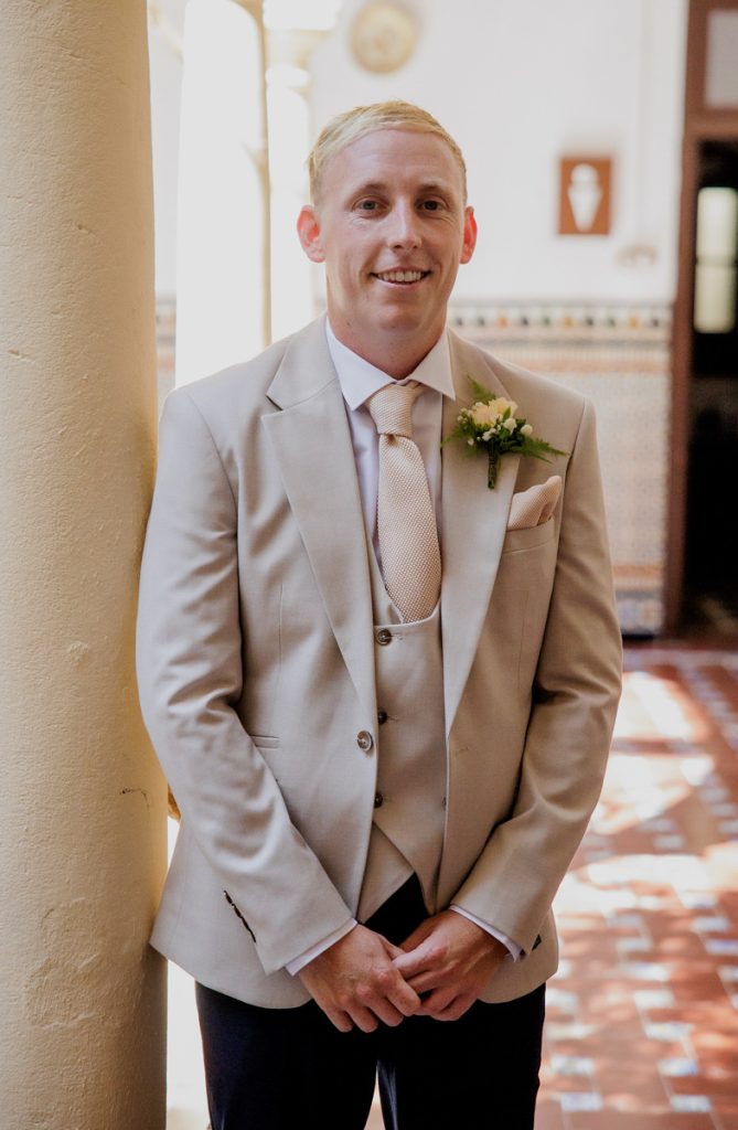 groom